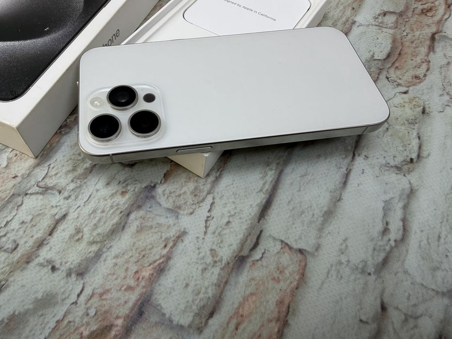 Iphone 15 Pro Max 512Gb neverlock White Titanium 880$