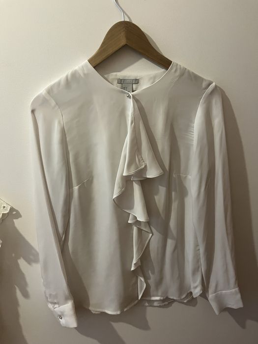 Camisa com folhos