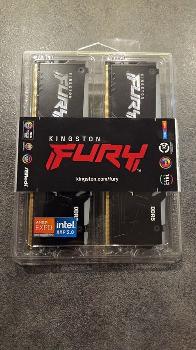 Pamięć RAM DDR5 64GB Kingston Fury RGB 6000MHz CL30 EXPO