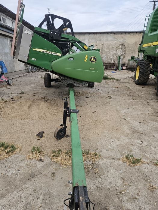 Kombajnu zbożowy John deere T660i CLAAS