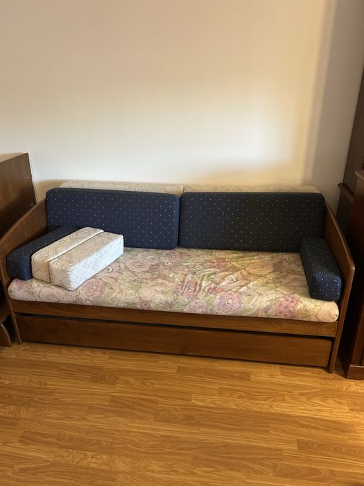 Sofá cama grande