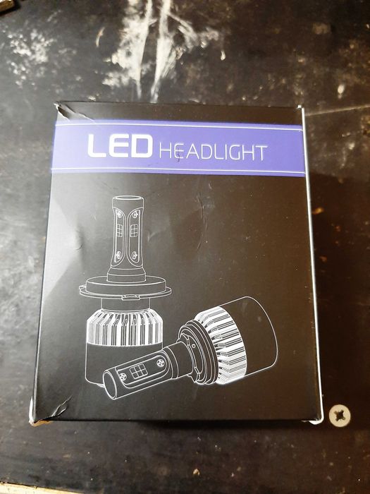 Lâmpadas Led H7,H4 para médios e H1 para máximos