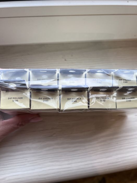 Подводка Ffleur, черная, водостойкая