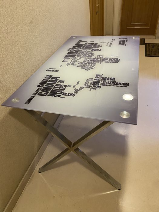 Secretária / Mesa de escritório “mapa mundi”