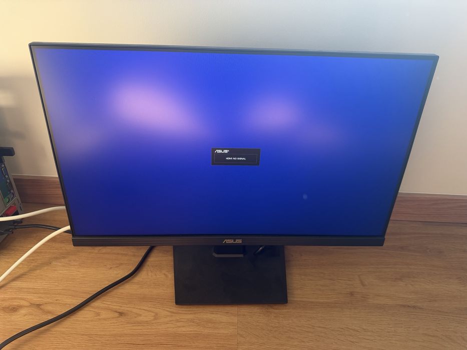 Monitor ASUS 24”