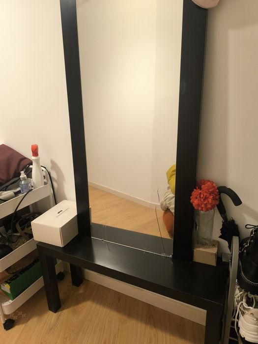 Espelho + mesa de apoio preta