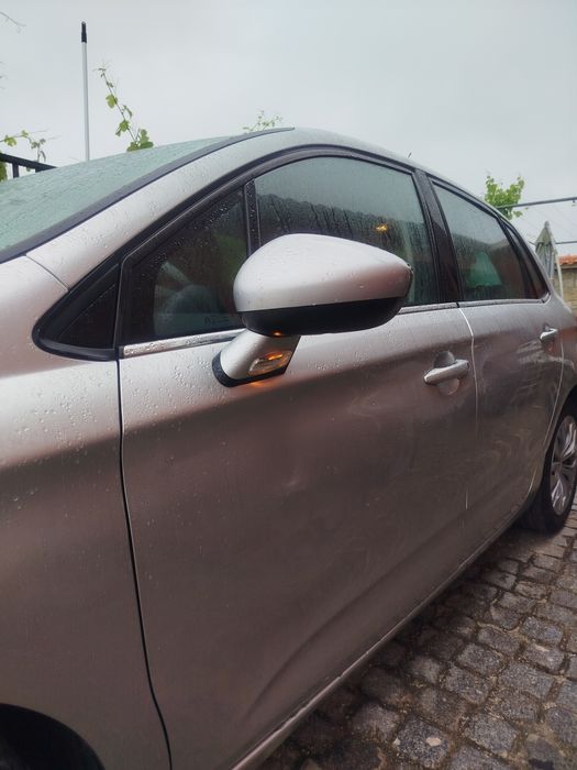 Citroen C4 e-HDI Automático