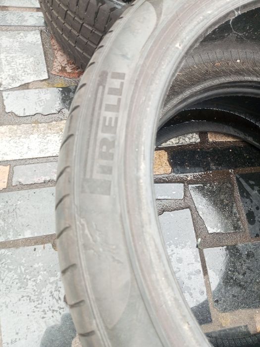 Opony Pirelli 275/35 i 245/40 R20. Komplet do BMW 5gt