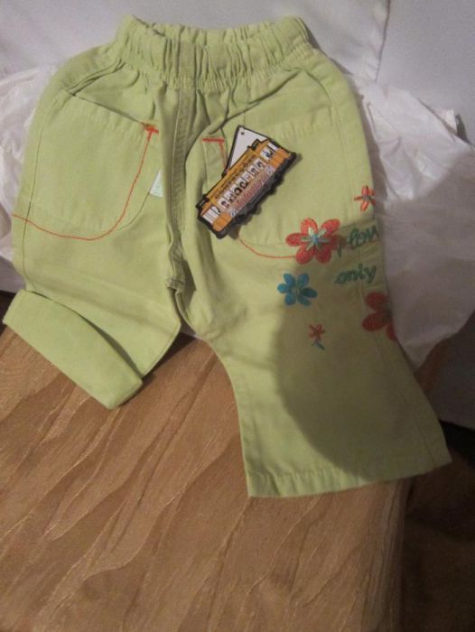 Calças de menina verdes com Flores Laranja, Azuis e Verdes Maiorista 1