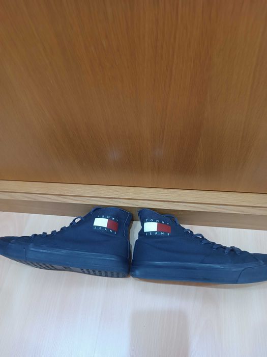 Vendo sapatilhas Tommy Hilfiger