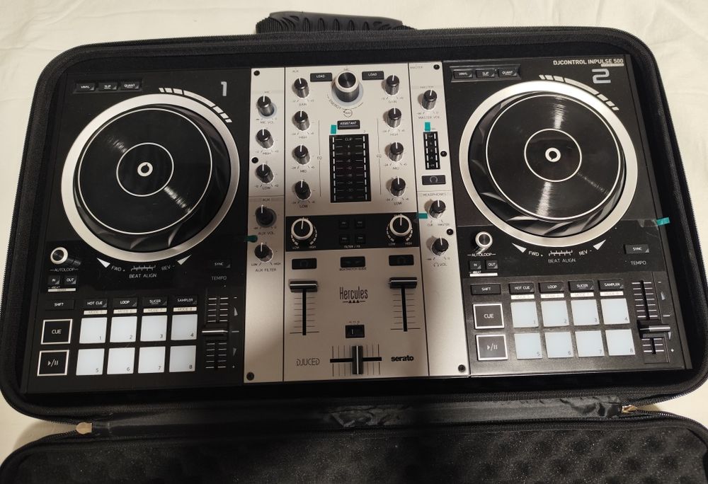 Controladora Hércules Impulse 500 Silver Edition