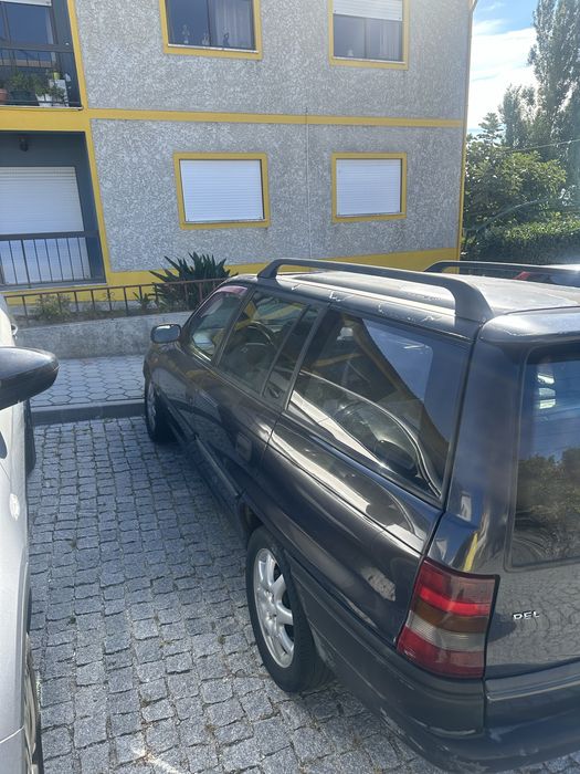 Opel astra caravan — photo 3