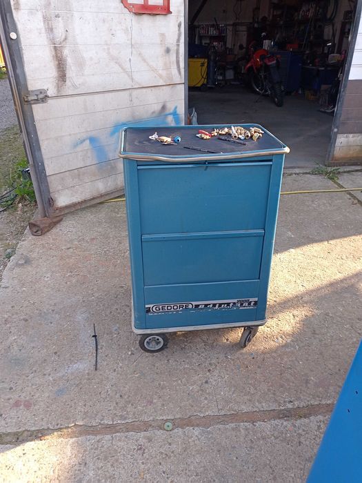 wózki narzędziowe Garant,szafka narzędziowa na kółkach