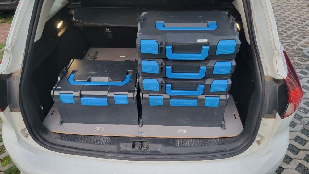 Zabudowa bagażnika Sortimo CarMo Kombi / Van + 5 walizek L-BOXX + pasy