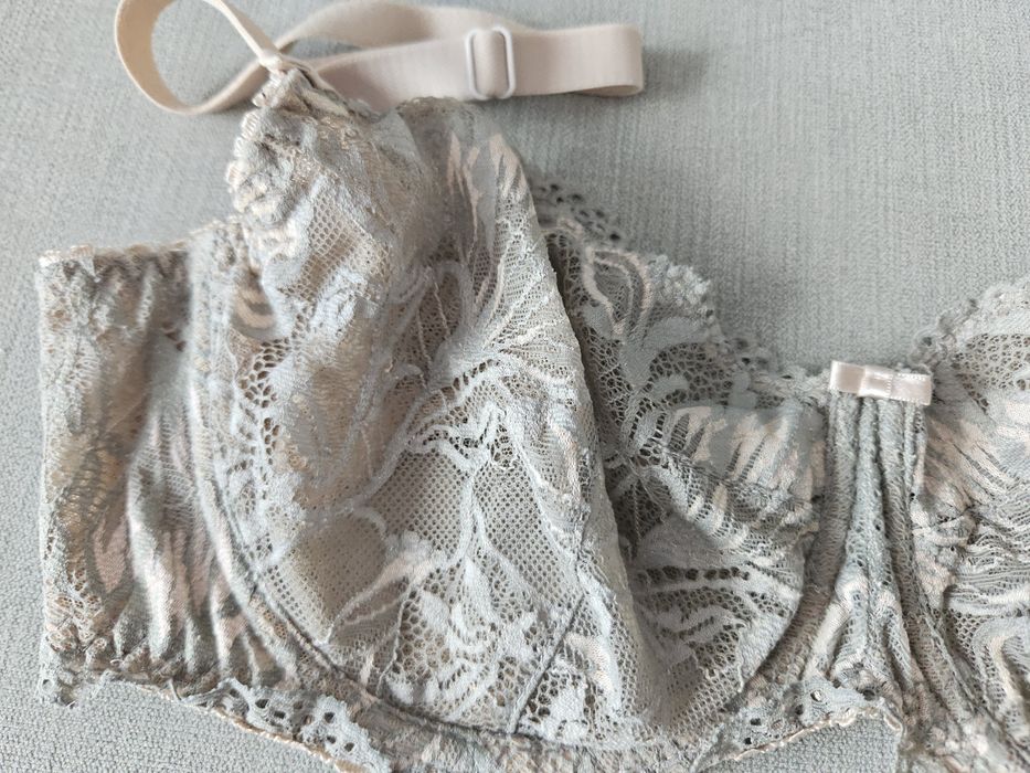 Biustonosz soft rozmiar 70e
