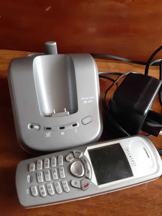 Telefone fixo sem fios, digital, como NOVO, com todos os acessórios.