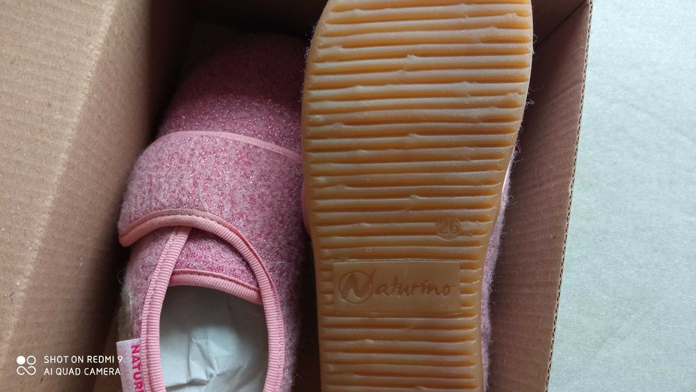 Kapcie dla dziewczynki Naturino