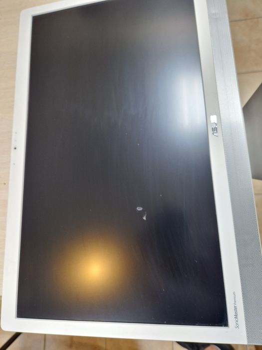 Продам моноблок Asus V221ID., на запчастини.