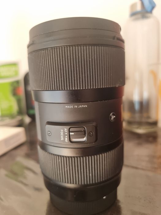 Canon 1300D com lentes 70-300 mm e 18-35mm