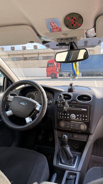 Продаю авто Ford focus 2