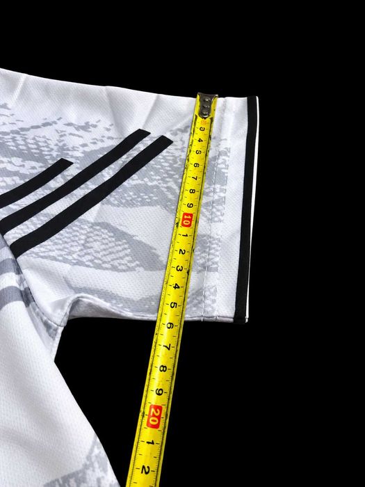 Oficjalna koszulka UFC Venum Adrenaline White/Black