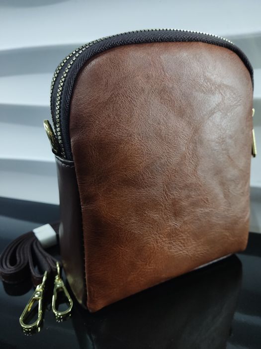 Torebka damska "listonoszka"