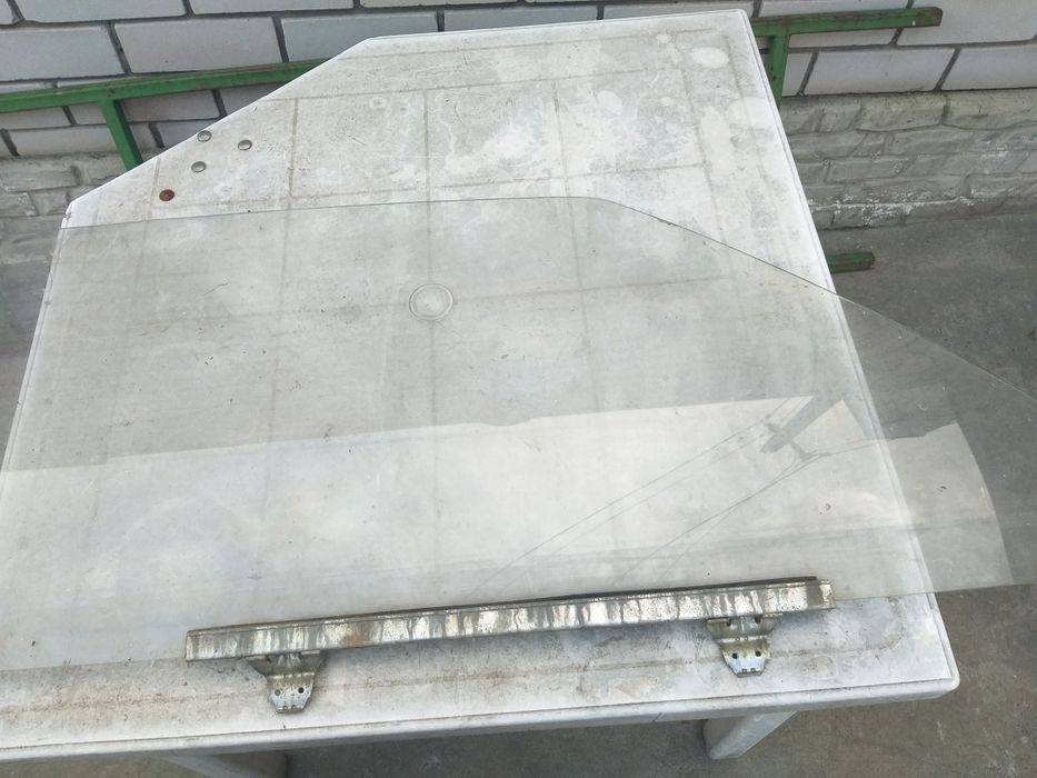 Стекла Opel Ascona B 1978