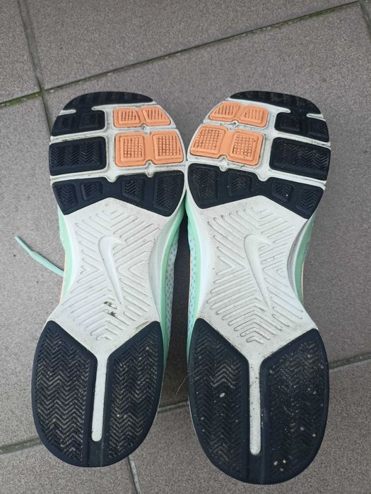 Buty damskie nike sportowe bieganie