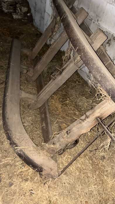 Zabytkowe starodawne sanie