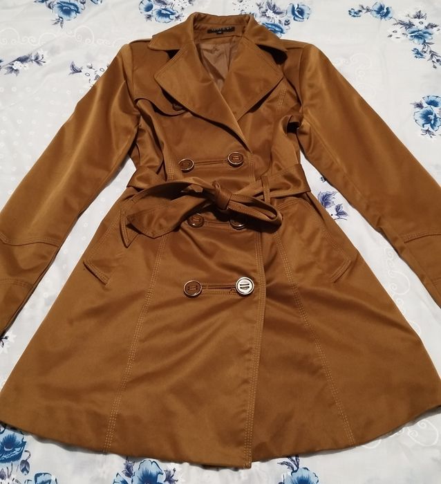 Gabardina de cor castanho xs/S
