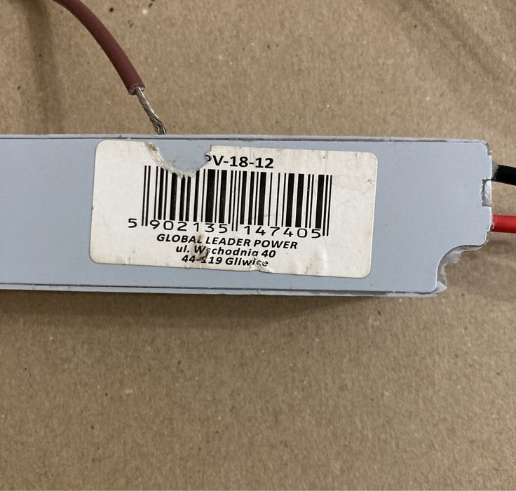 GLP GPV-18-12 do oświetlenia LED 12V 1,5A 18W