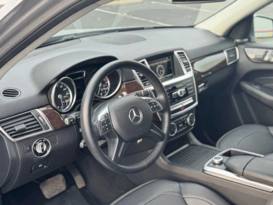 Mercedes-Benz M-Class ML 350 BlueTEC 4MATIC      2014