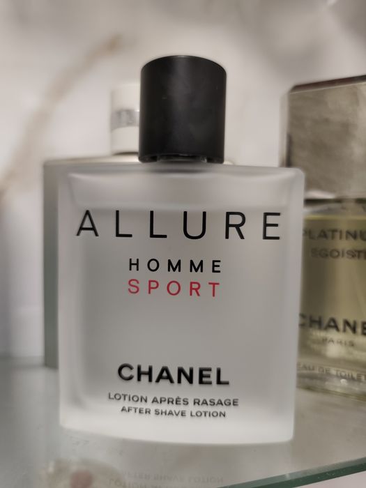 After shave Allure da Channel quase novo.