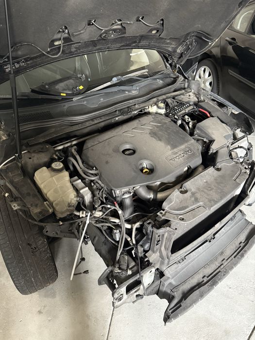 Volvo V40 R Design para peças