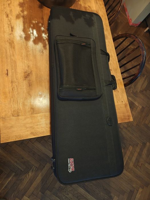 Futerał na gitarę Gator