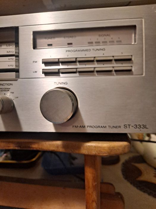 Tuner Radiowy SONY model ST-333L