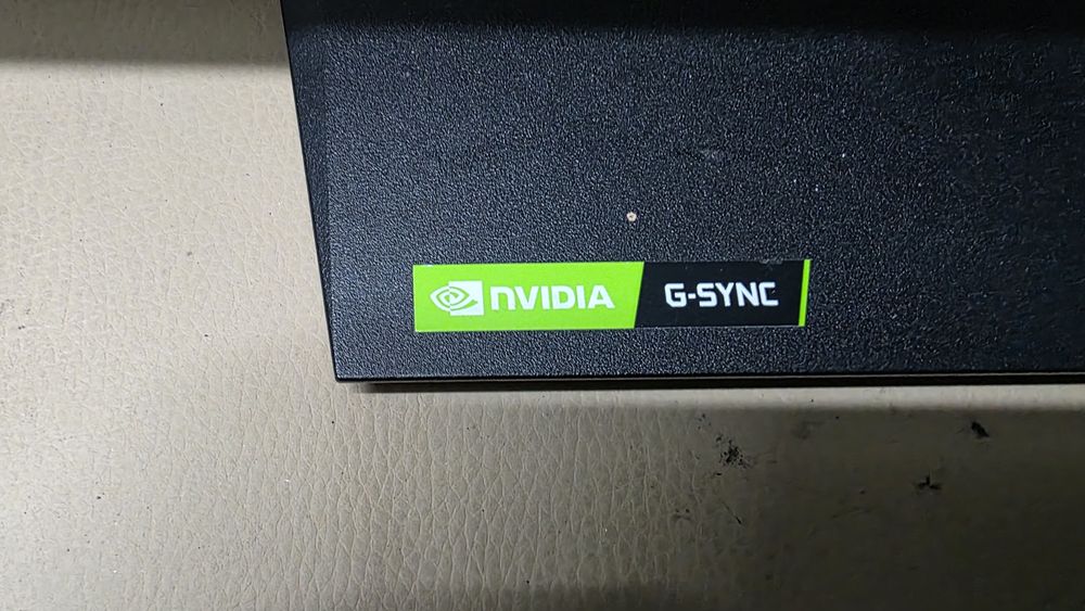 Monitor ASUS 165hz 24"