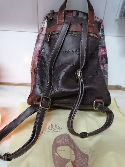 Mochila da anekke , pouco usada, como nova