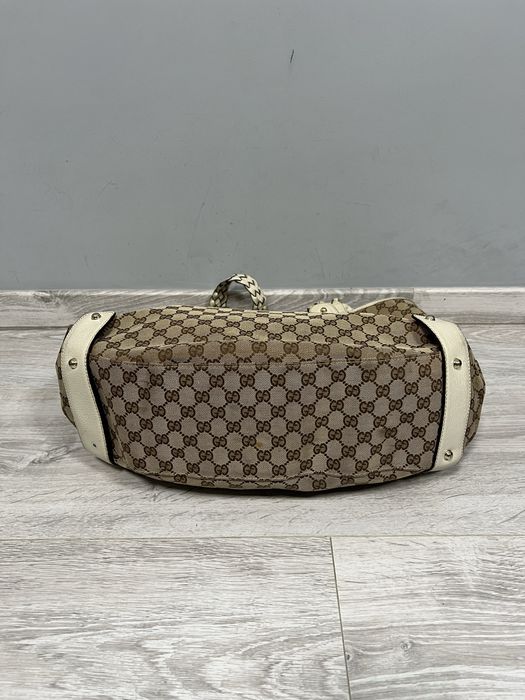 Сумка Gucci Medium Pelham Shoulder Bag