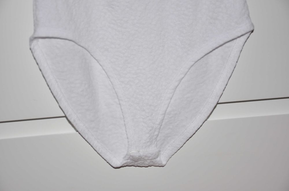 Body firmy New Yorker/ Amisu rozmiar XS/ 34