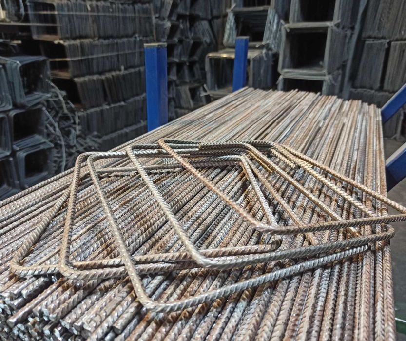 Strzemiona (jarzemka) zbrojeniowe - budowlane do zbrojenia betonu stal