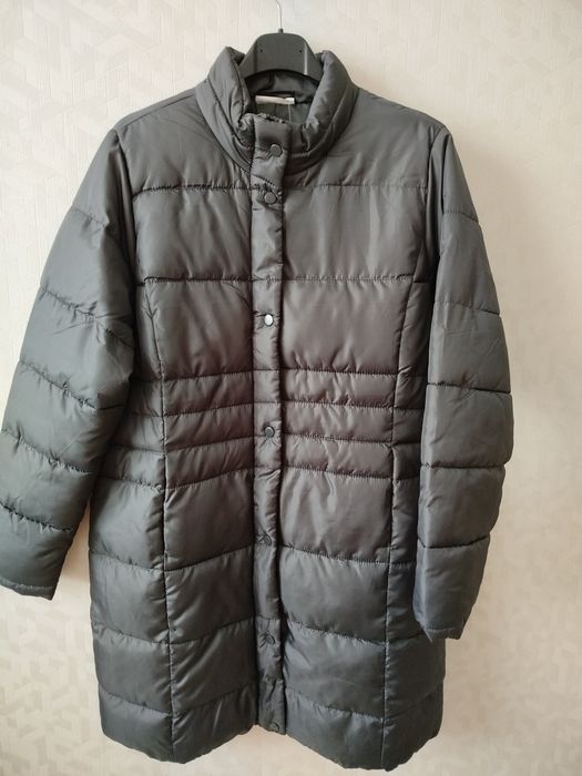 Nowy płaszcz damski rozmiar 42/44