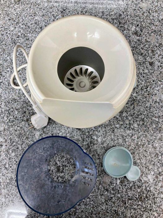 Pipoqueira Elétrica Compacta - Como Nova