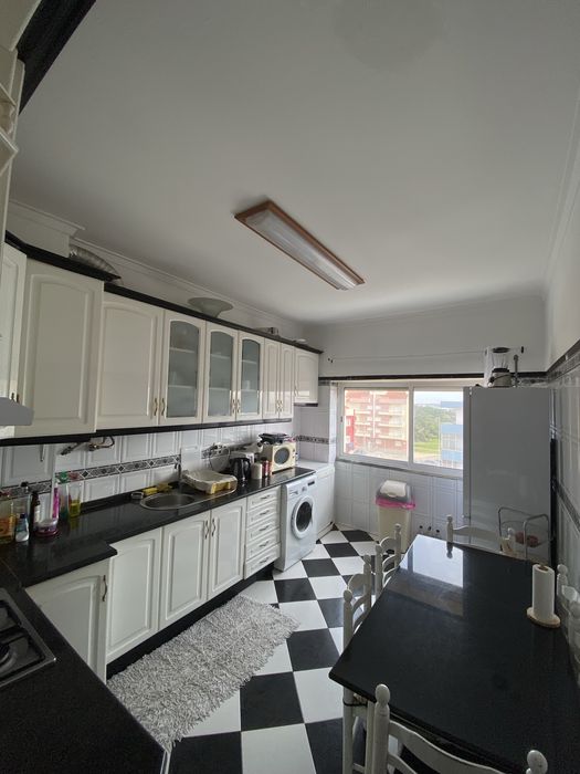 Quarto para arrendar no Fogueteiro