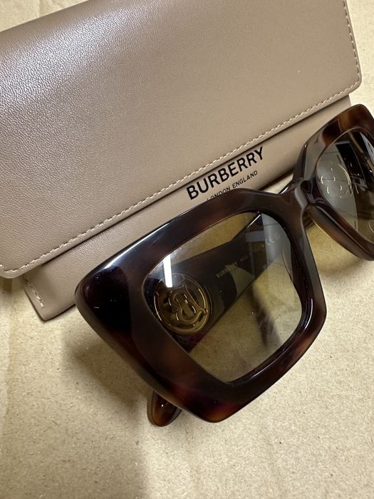 Óculos de sol Burberry Havana