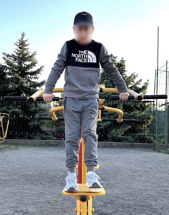 Продам кофту THE NORTH FACE