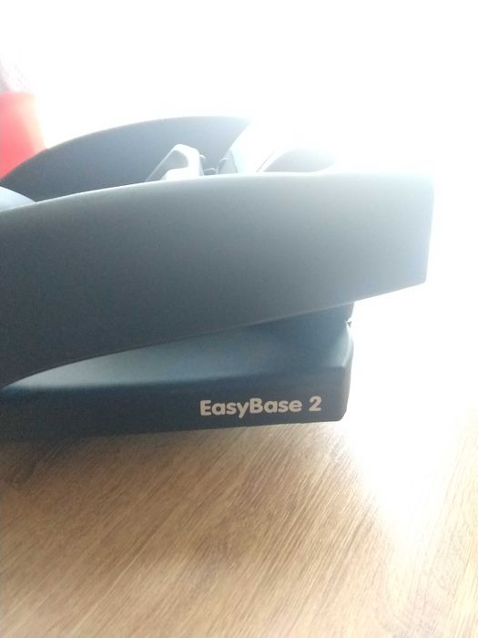 Nosidełko/ fotelik Maxi Cosi Pebble 0-13 kg razem z bazą