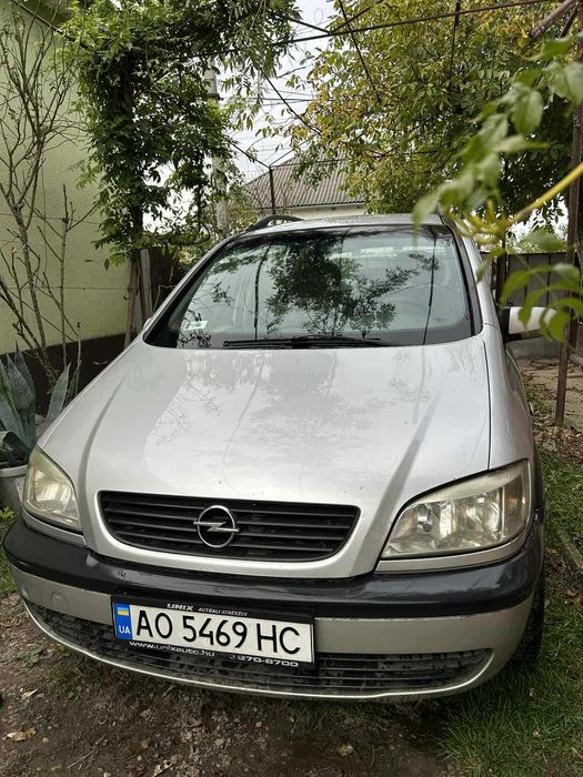 Opel Zafira 1,8 benzin