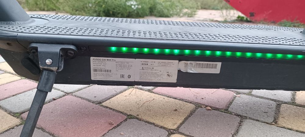 Продам электросамокат kugo g30 pro max