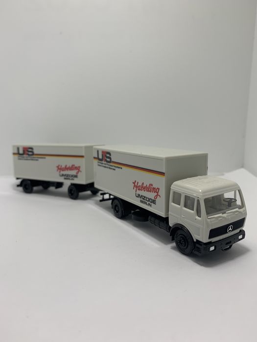 Mercedes com Reboque UTS da Herpa escala H0 1/87